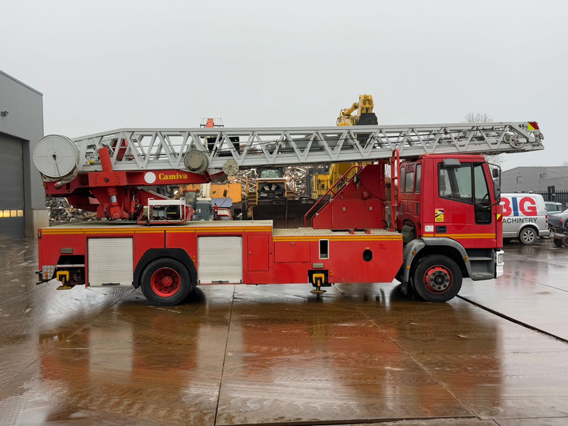 Truk pemadam kebakaran Iveco 130E23 4x2 Firetruck: gambar 12