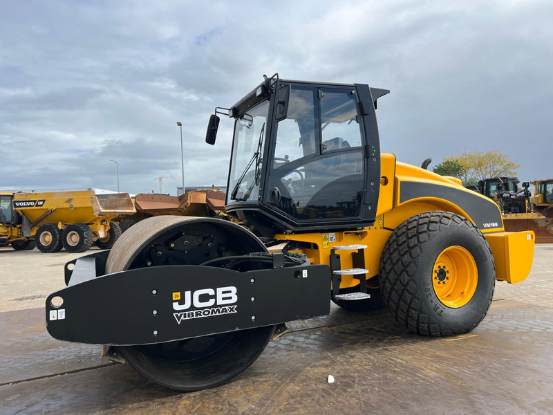 JCB VM166D - Roller: gambar 1 JCB VM166D - Roller: gambar 1