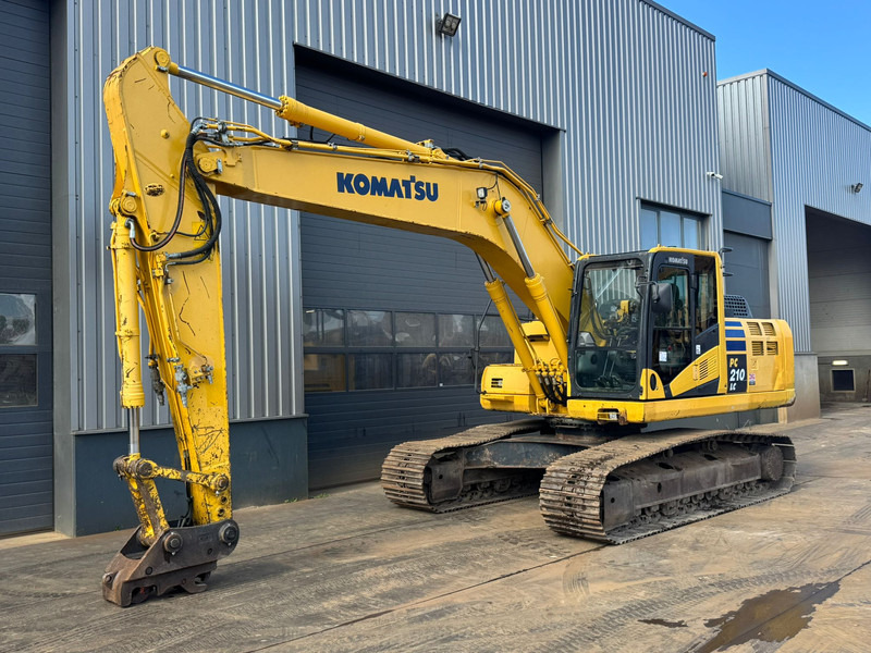 Komatsu PC210LC-10 - Ekskavator perayap: gambar 2 Komatsu PC210LC-10 - Ekskavator perayap: gambar 2