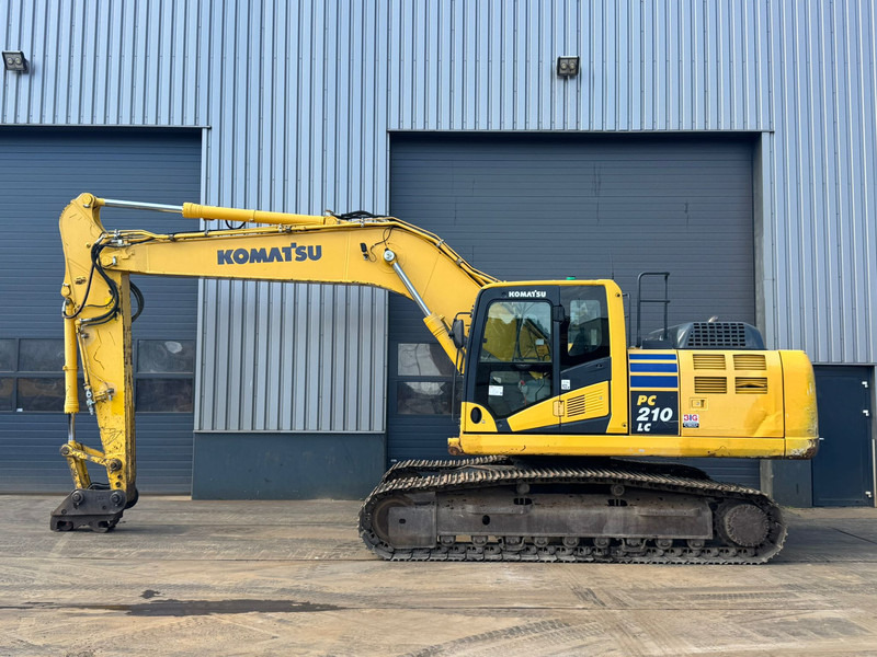 Komatsu PC210LC-10 - Ekskavator perayap: gambar 1 Komatsu PC210LC-10 - Ekskavator perayap: gambar 1