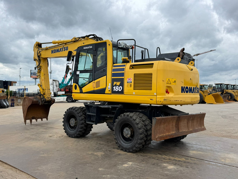Komatsu PW180-11 - Ekskavator roda: gambar 3 Komatsu PW180-11 - Ekskavator roda: gambar 3