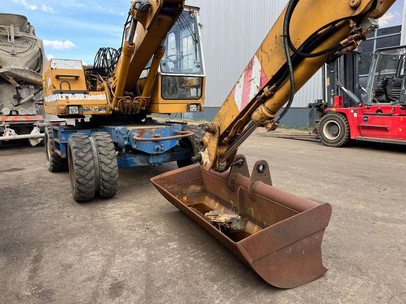 Liebherr A900C - Ekskavator: gambar 4 Liebherr A900C - Ekskavator: gambar 4