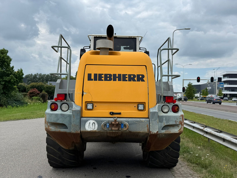 Liebherr L566 2plus2 - Wheel loader: gambar 4 Liebherr L566 2plus2 - Wheel loader: gambar 4