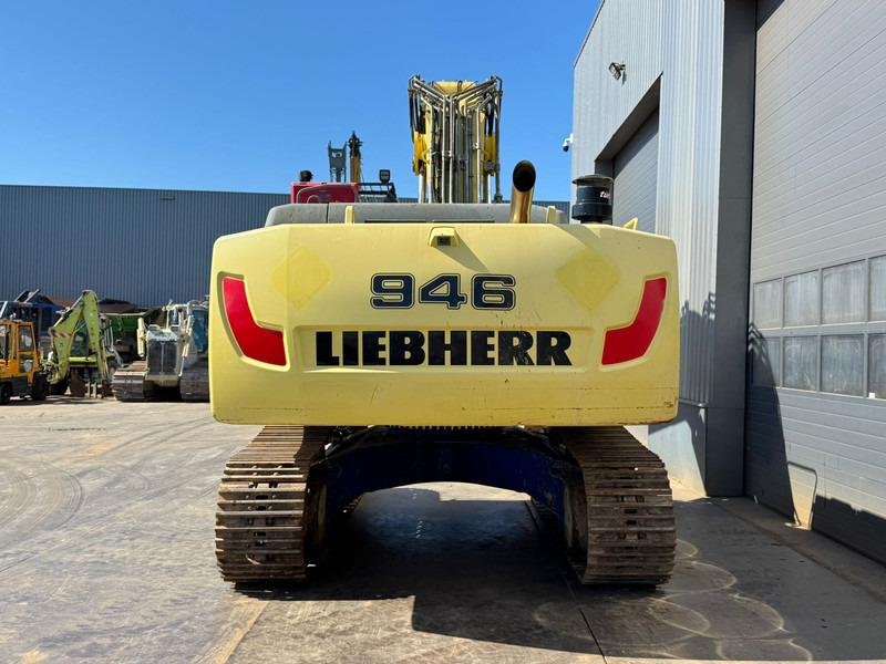Liebherr R946 - Ekskavator: gambar 4 Liebherr R946 - Ekskavator: gambar 4