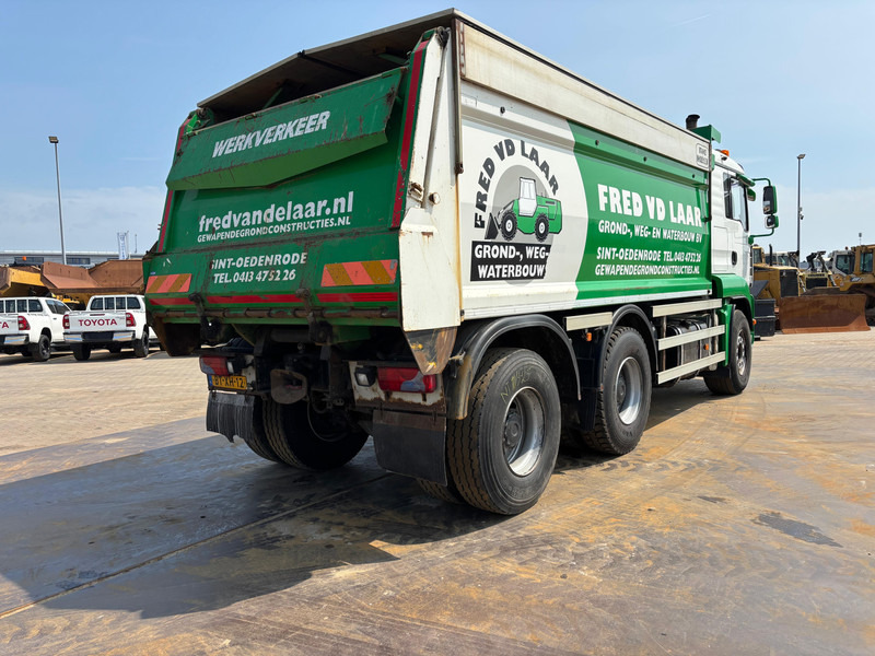 MAN TGA 26.440 6x4 - Truk jungkit: gambar 5 MAN TGA 26.440 6x4 - Truk jungkit: gambar 5