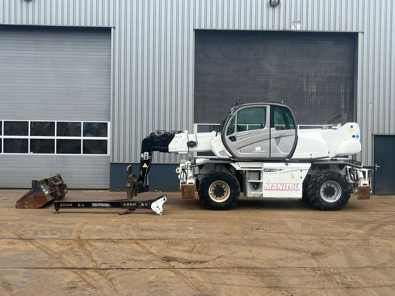 Manitou MRT2150+ plus privilege - Telehandler: gambar 1 Manitou MRT2150+ plus privilege - Telehandler: gambar 1