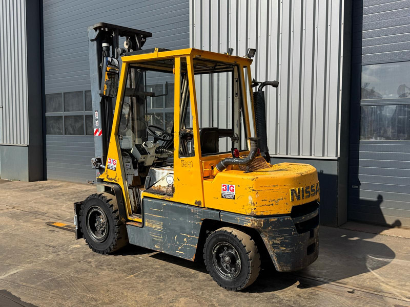Nissan WGF03A45U - Forklift: gambar 2 Nissan WGF03A45U - Forklift: gambar 2