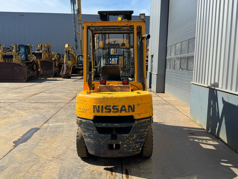 Nissan WGF03A45U - Forklift: gambar 3 Nissan WGF03A45U - Forklift: gambar 3