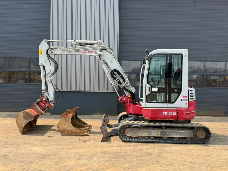 Ekskavator perayap Takeuchi TB153FR: gambar 10