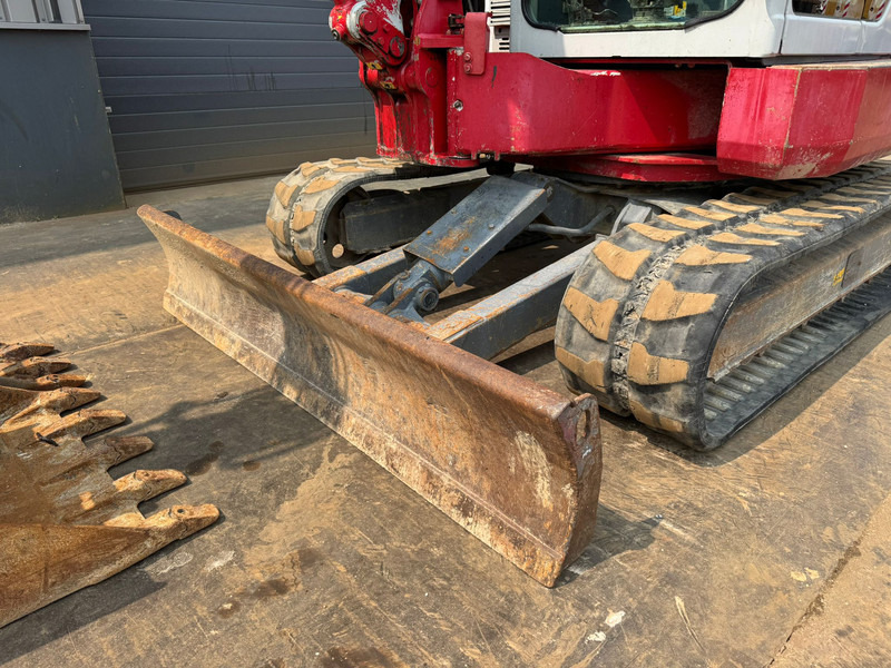 Ekskavator perayap Takeuchi TB153FR: gambar 8