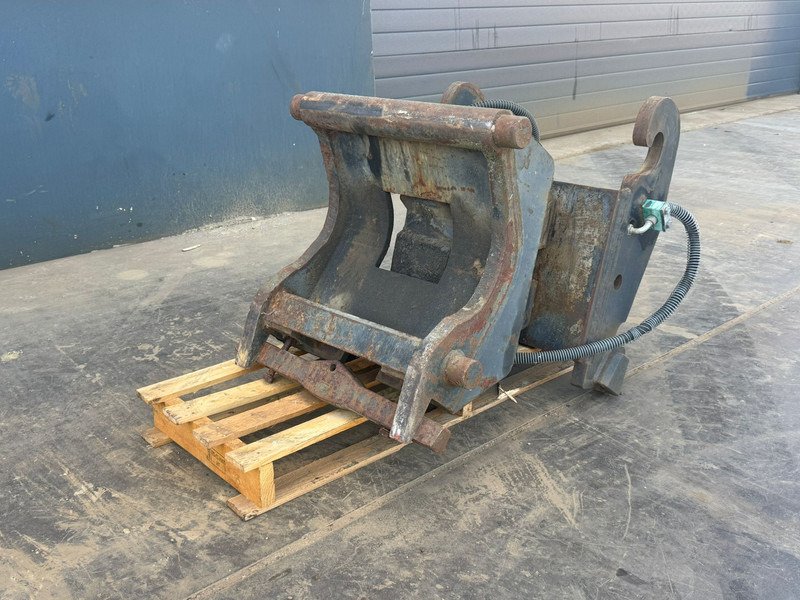 Tilting Tilting Quick Coupler CW30 - Mobil: gambar 2 Tilting Tilting Quick Coupler CW30 - Mobil: gambar 2