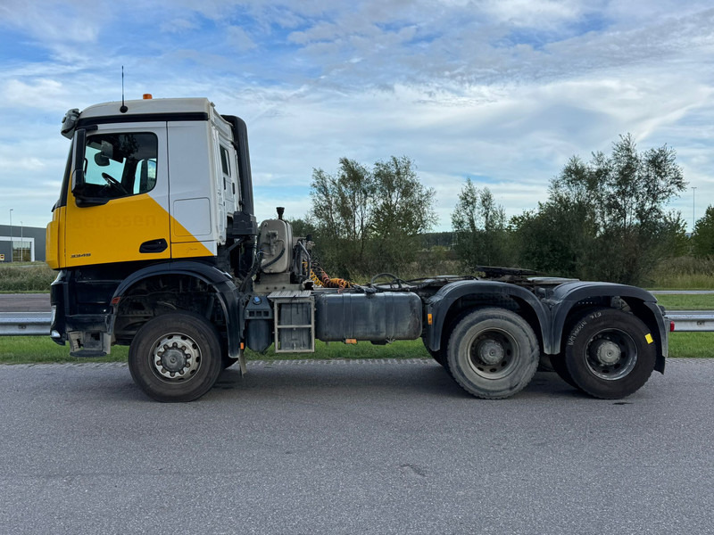MERCEDESBENZ AROCS 3345 - Tractor head: gambar 2 MERCEDESBENZ AROCS 3345 - Tractor head: gambar 2