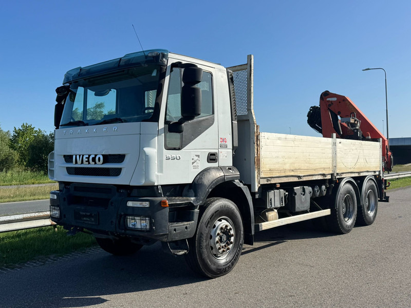Iveco 330 6x4 with Palfinger PK 18500 crane - Truk, Truk derek: gambar 2 Iveco 330 6x4 with Palfinger PK 18500 crane - Truk, Truk derek: gambar 2