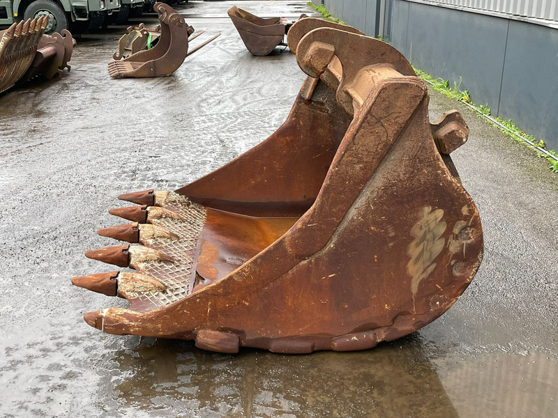 Verachtert Bucket with teeth - Ember: gambar 2 Verachtert Bucket with teeth - Ember: gambar 2