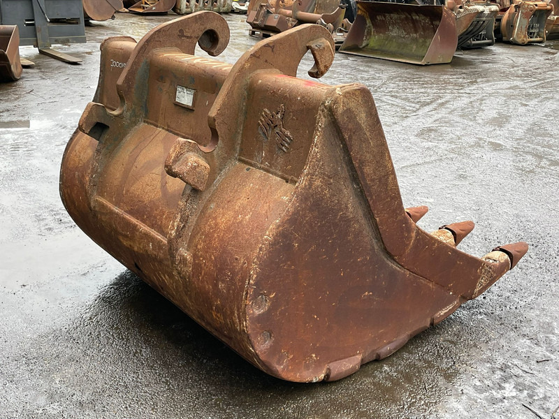 Verachtert Bucket with teeth - Ember: gambar 5 Verachtert Bucket with teeth - Ember: gambar 5