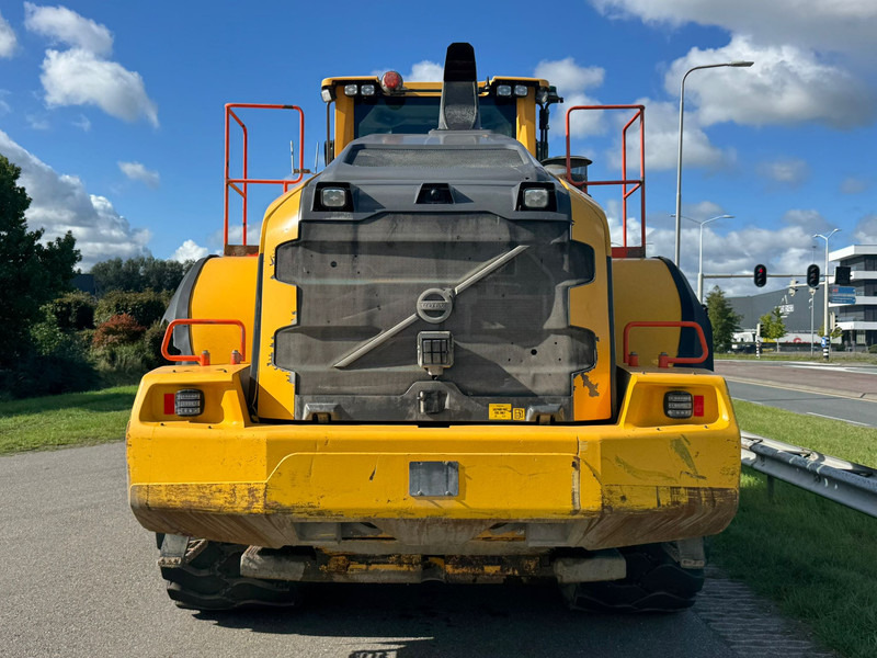 Volvo L220H - Wheel loader: gambar 4 Volvo L220H - Wheel loader: gambar 4