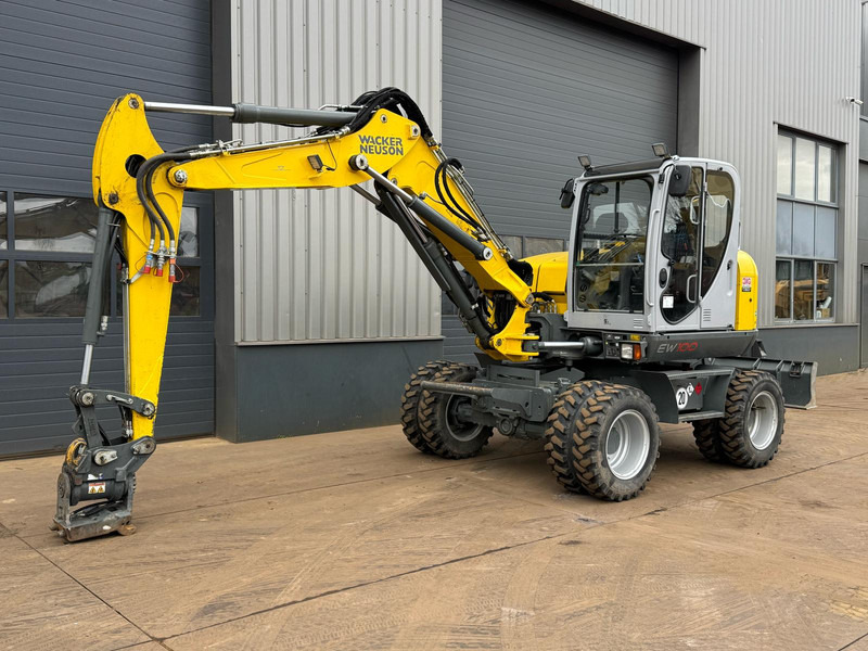 WACKER NEUSON EW100 E06-03 - Ekskavator roda: gambar 2 WACKER NEUSON EW100 E06-03 - Ekskavator roda: gambar 2