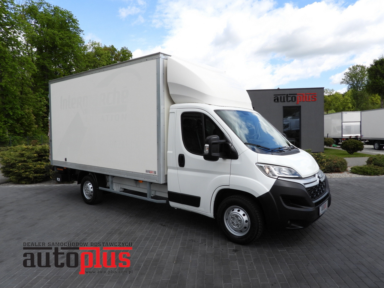 CITROEN JUMPER BOX LIFT 8 PALLETS CRUISE CONTROL NAVIGATION AIR CONDITIONING 165HP - Van box: gambar 1 CITROEN JUMPER BOX LIFT 8 PALLETS CRUISE CONTROL NAVIGATION AIR CONDITIONING 165HP - Van box: gambar 1