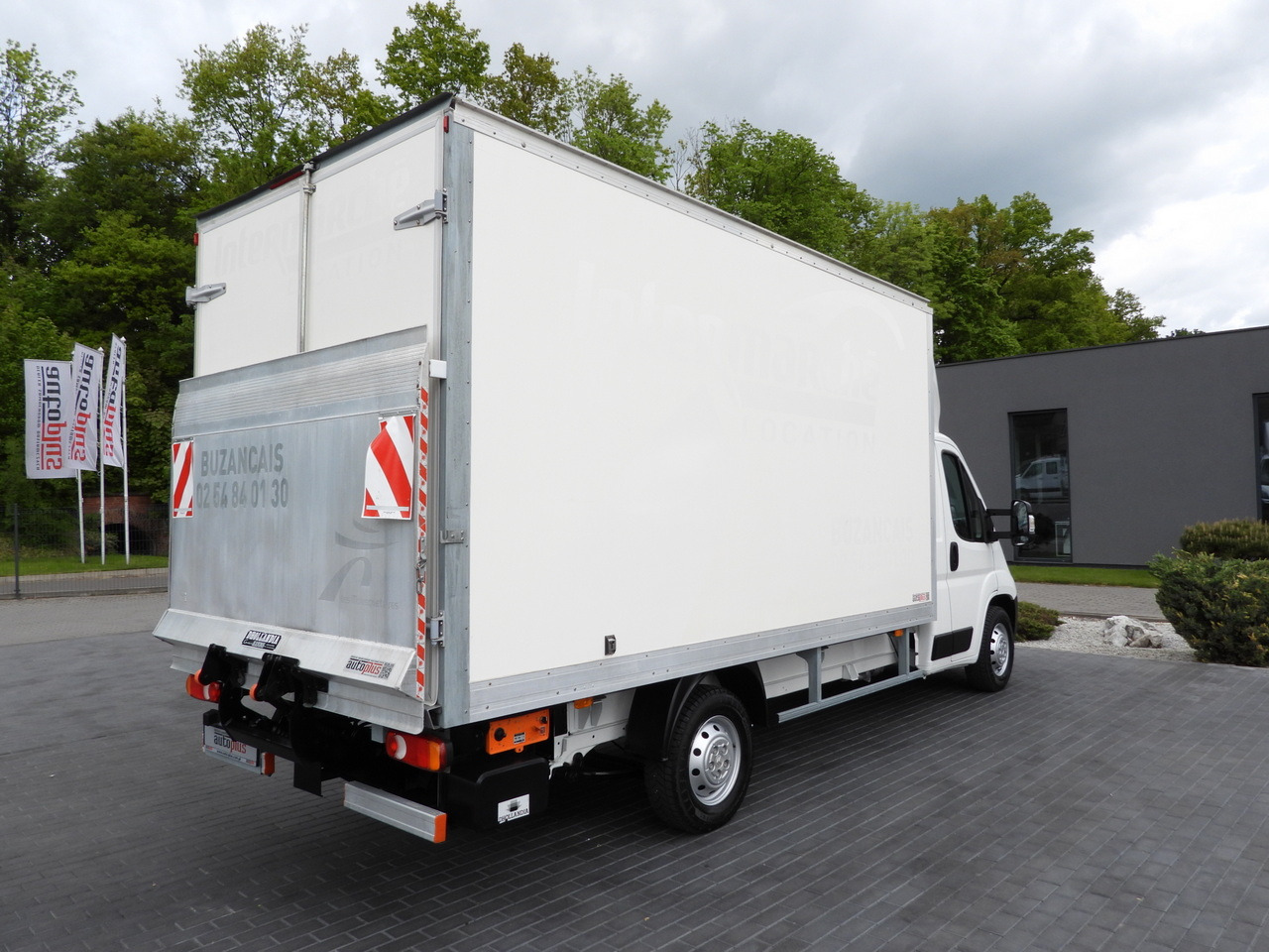 Van box CITROEN JUMPER BOX LIFT 8 PALLETS CRUISE CONTROL NAVIGATION AIR CONDITIONING  165HP: gambar 14