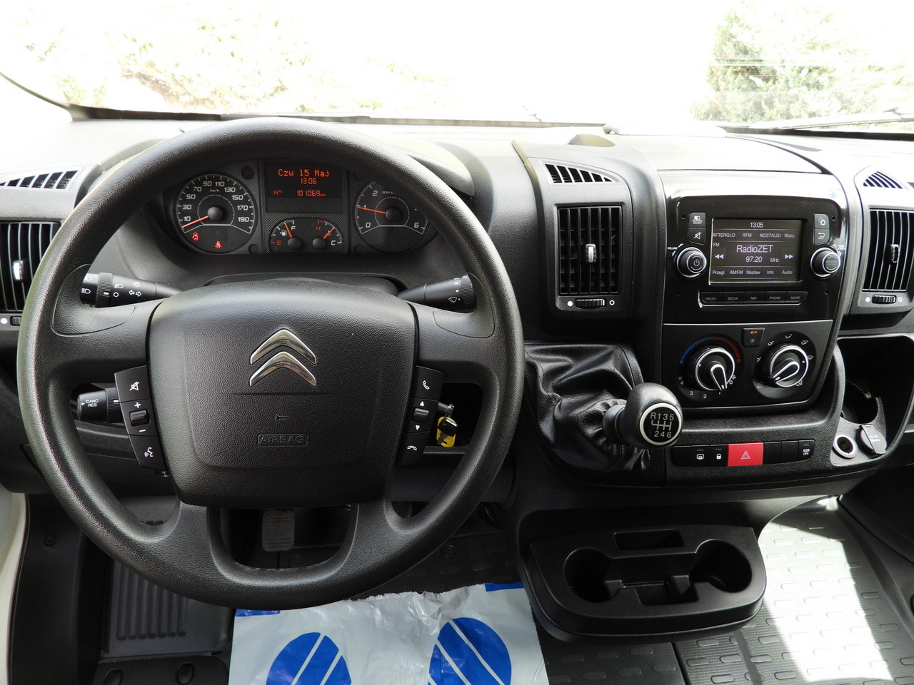 Van box CITROEN JUMPER BOX LIFT 8 PALLETS CRUISE CONTROL NAVIGATION AIR CONDITIONING  165HP: gambar 31