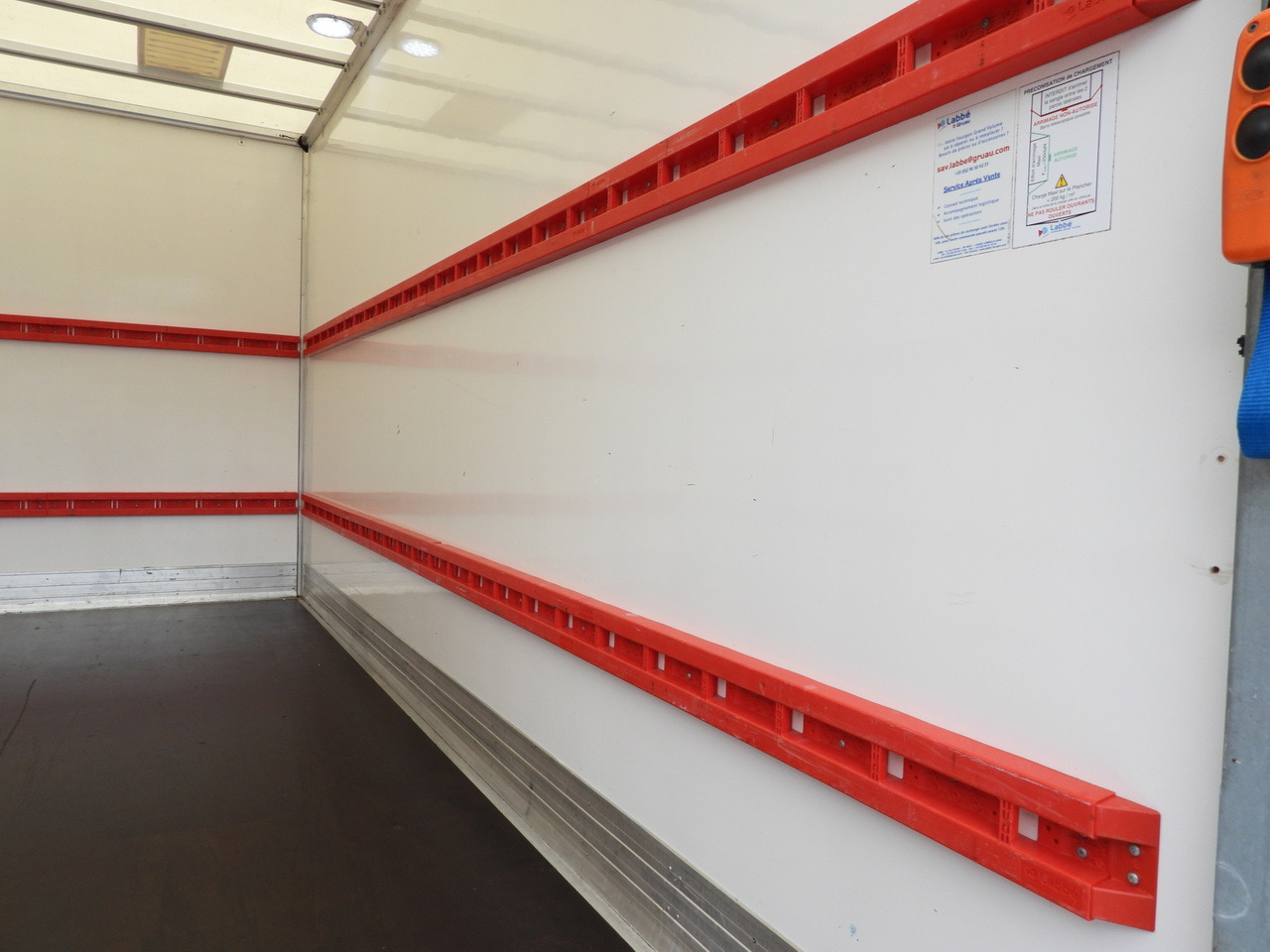 Van box CITROEN JUMPER BOX LIFT 8 PALLETS CRUISE CONTROL NAVIGATION AIR CONDITIONING  165HP: gambar 20