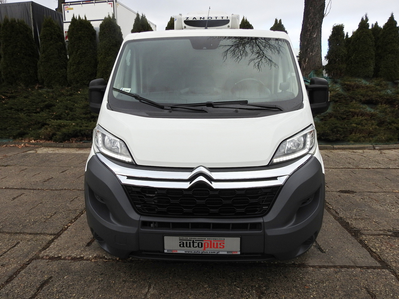 CITROEN JUMPER REFRIGERATOR VAN -5*C LED LIGHTS AIR CONDITIONING 130HP - Van berpendingin: gambar 5 CITROEN JUMPER REFRIGERATOR VAN -5*C LED LIGHTS AIR CONDITIONING 130HP - Van berpendingin: gambar 5