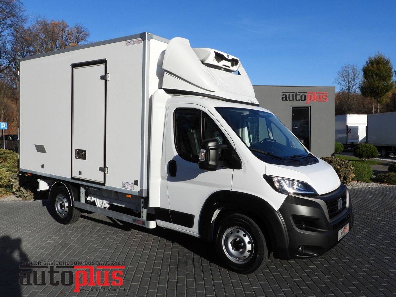 FIAT DUCATO REGRIGERATOR BOX -5*C HEATING FUNCTION AIR CONDITIONING 140HP - Van berpendingin: gambar 1 FIAT DUCATO REGRIGERATOR BOX -5*C HEATING FUNCTION AIR CONDITIONING 140HP - Van berpendingin: gambar 1