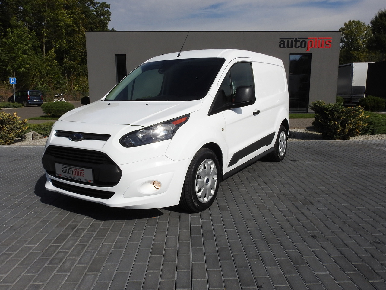 Van panel FORD TRANSIT CONNECT VAN CRUISE CONTROL NAVIGATION AIR CONDITIONING 100HP: gambar 18 Van panel FORD TRANSIT CONNECT VAN CRUISE CONTROL NAVIGATION AIR CONDITIONING 100HP: gambar 18