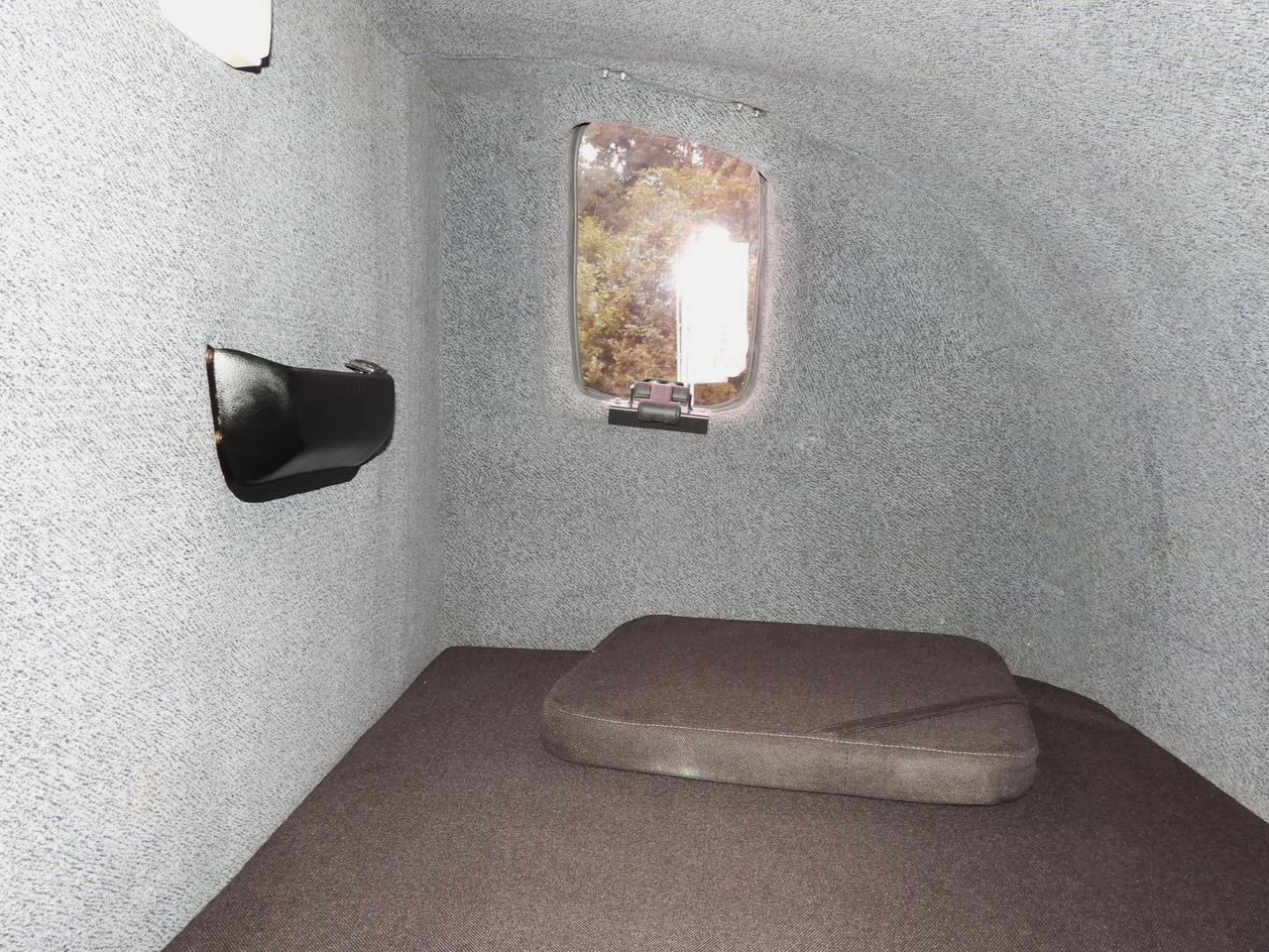 Van dengan terpal samping FORD TRANSIT TARPAULIN 10 PALLETS WEBASTO CRUISE CONTROL LED LIGHTS PNEUMATICS AIR CONDITIONING 160HP: gambar 48 Van dengan terpal samping FORD TRANSIT TARPAULIN 10 PALLETS WEBASTO CRUISE CONTROL LED LIGHTS PNEUMATICS AIR CONDITIONING 160HP: gambar 48