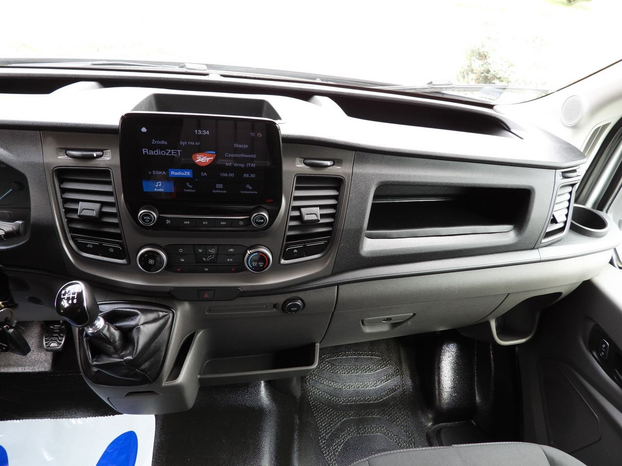 Van dengan terpal samping FORD TRANSIT TARPAULIN 10 PALLETS WEBASTO CRUISE CONTROL LED LIGHTS PNEUMATICS AIR CONDITIONING 160HP: gambar 29 Van dengan terpal samping FORD TRANSIT TARPAULIN 10 PALLETS WEBASTO CRUISE CONTROL LED LIGHTS PNEUMATICS AIR CONDITIONING 160HP: gambar 29