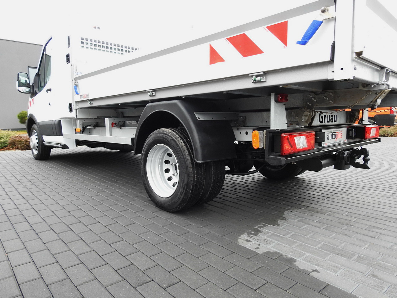 Van jungkit FORD TRANSIT TIPPER CRUISE CONTROL AIR CONDITIONING TWIN WHEELS  170HP: gambar 16