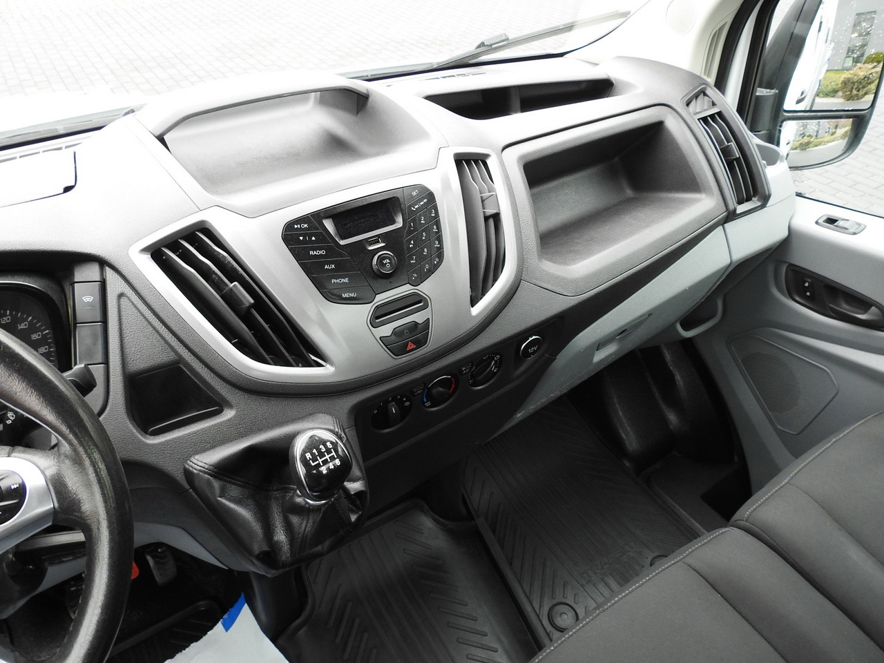 Van jungkit FORD TRANSIT TIPPER CRUISE CONTROL AIR CONDITIONING TWIN WHEELS  170HP: gambar 29