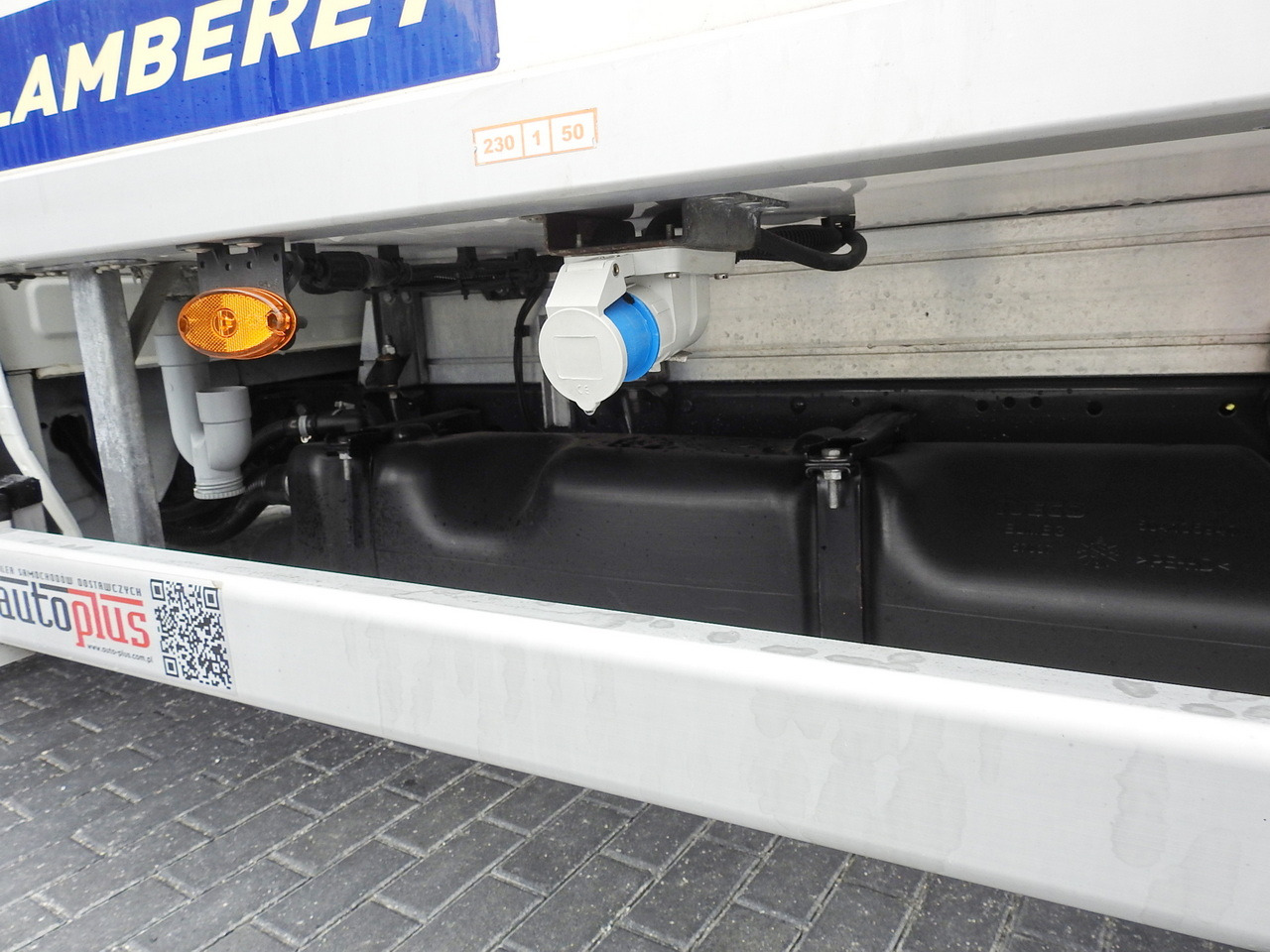 Van berpendingin IVECO DAILY 35S15 REGRIGERATOR BOX -12*C 8 PALLETS CRUISE CONTROL TWIN WHEELS AIR CONDITIONING  150HP: gambar 27