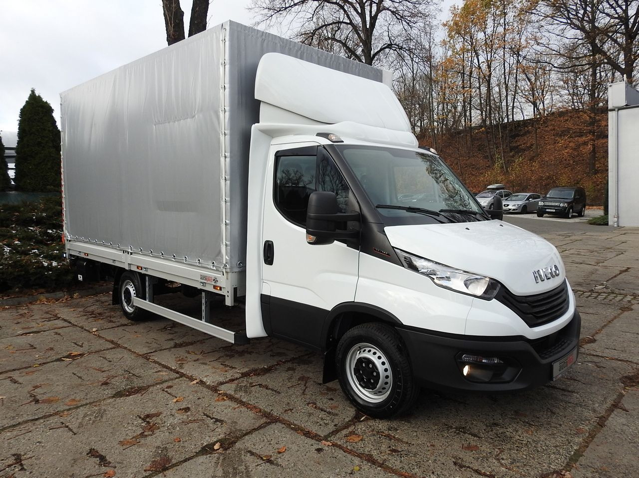 IVECO DAILY 35S16 NEW TARPAULIN LIFT 8 PALLETS CRUISE CONTROL AIR CONDITIONING 160HP - Van dengan terpal samping: gambar 4 IVECO DAILY 35S16 NEW TARPAULIN LIFT 8 PALLETS CRUISE CONTROL AIR CONDITIONING 160HP - Van dengan terpal samping: gambar 4
