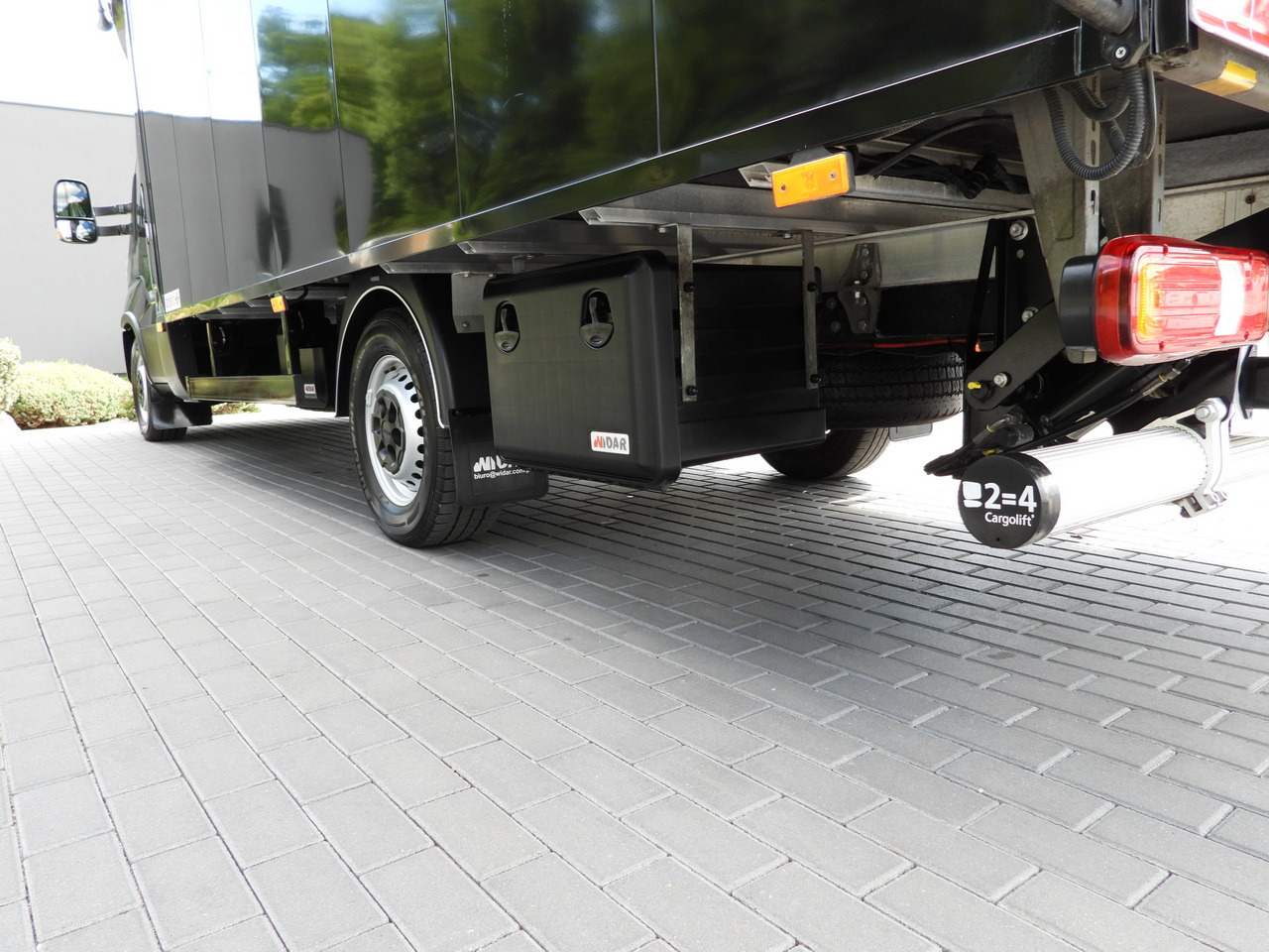 Leasing IVECO DAILY 35S18 BOX LIFT 8 PALLETS WEBASTO CRUISE CONTROL NAVIGATION LED LIGHTS PNEUMATICS AIR CONDITIONING  180HP IVECO DAILY 35S18 BOX LIFT 8 PALLETS WEBASTO CRUISE CONTROL NAVIGATION LED LIGHTS PNEUMATICS AIR CONDITIONING  180HP: gambar 16