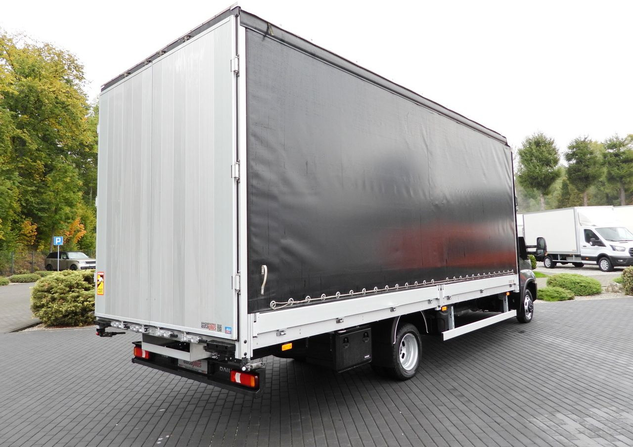 IVECO DAILY 50C18 TARPAULIN 14 PALLETS WEBASTO CRUISE CONTROL PNEUMATICS TWIN WHEELS AIR CONDITIONING  180HP - Van dengan terpal samping: gambar 3 IVECO DAILY 50C18 TARPAULIN 14 PALLETS WEBASTO CRUISE CONTROL PNEUMATICS TWIN WHEELS AIR CONDITIONING  180HP - Van dengan terpal samping: gambar 3