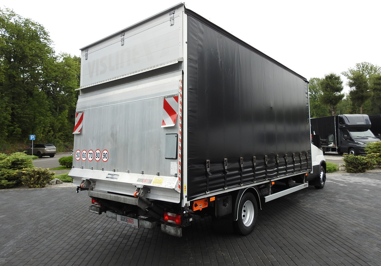 IVECO DAILY 70C18 TARPAULIN LIFT 12 PALLETS WEBASTO CRUISE CONTROL TWIN WHEELS AIR CONDITIONING 180HP - Van dengan terpal samping: gambar 3 IVECO DAILY 70C18 TARPAULIN LIFT 12 PALLETS WEBASTO CRUISE CONTROL TWIN WHEELS AIR CONDITIONING 180HP - Van dengan terpal samping: gambar 3