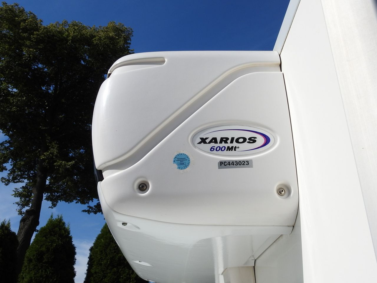 Van berpendingin IVECO DAILY: gambar 24