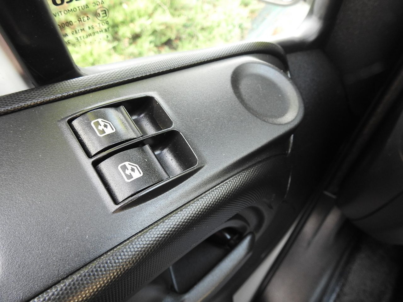 Van berpendingin IVECO DAILY: gambar 34