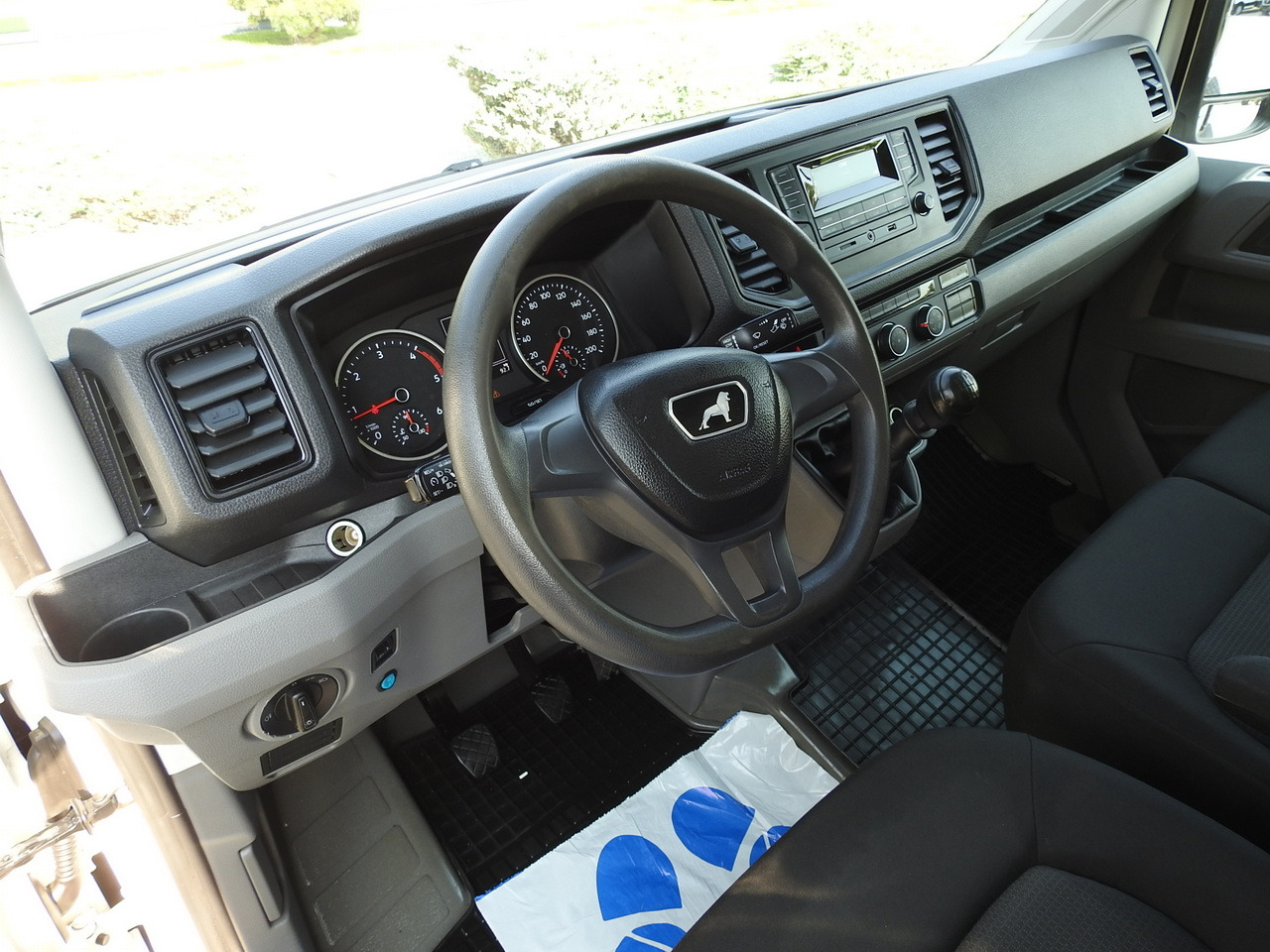 MAN TGE TARPAULIN 10 PALLETS AIR CONDITIONING 180HP - Van dengan terpal samping: gambar 2 MAN TGE TARPAULIN 10 PALLETS AIR CONDITIONING 180HP - Van dengan terpal samping: gambar 2