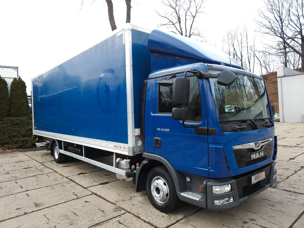 MAN TGL 12.220 KOFFER 18 PALETTEN ZWILLINGSRÄDER - Truk box: gambar 4 MAN TGL 12.220 KOFFER 18 PALETTEN ZWILLINGSRÄDER - Truk box: gambar 4