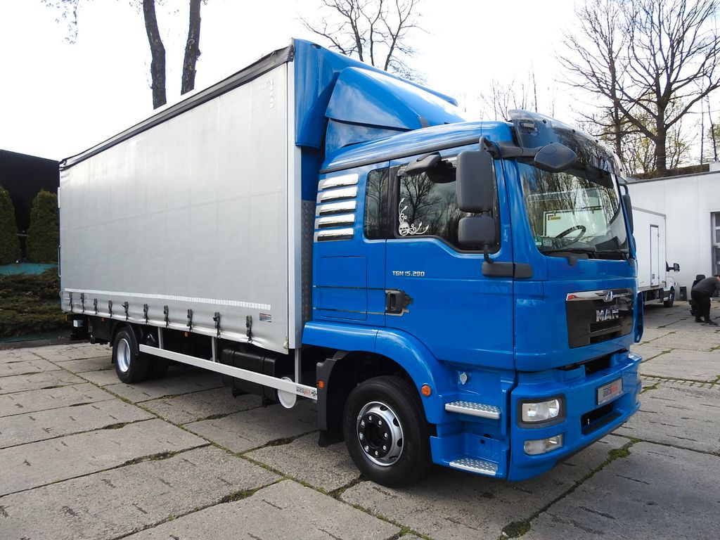 MAN TGM PRITSCHE PLANE 18 PALETTEN AUFZUG - Truk dengan terpal samping: gambar 4 MAN TGM PRITSCHE PLANE 18 PALETTEN AUFZUG - Truk dengan terpal samping: gambar 4