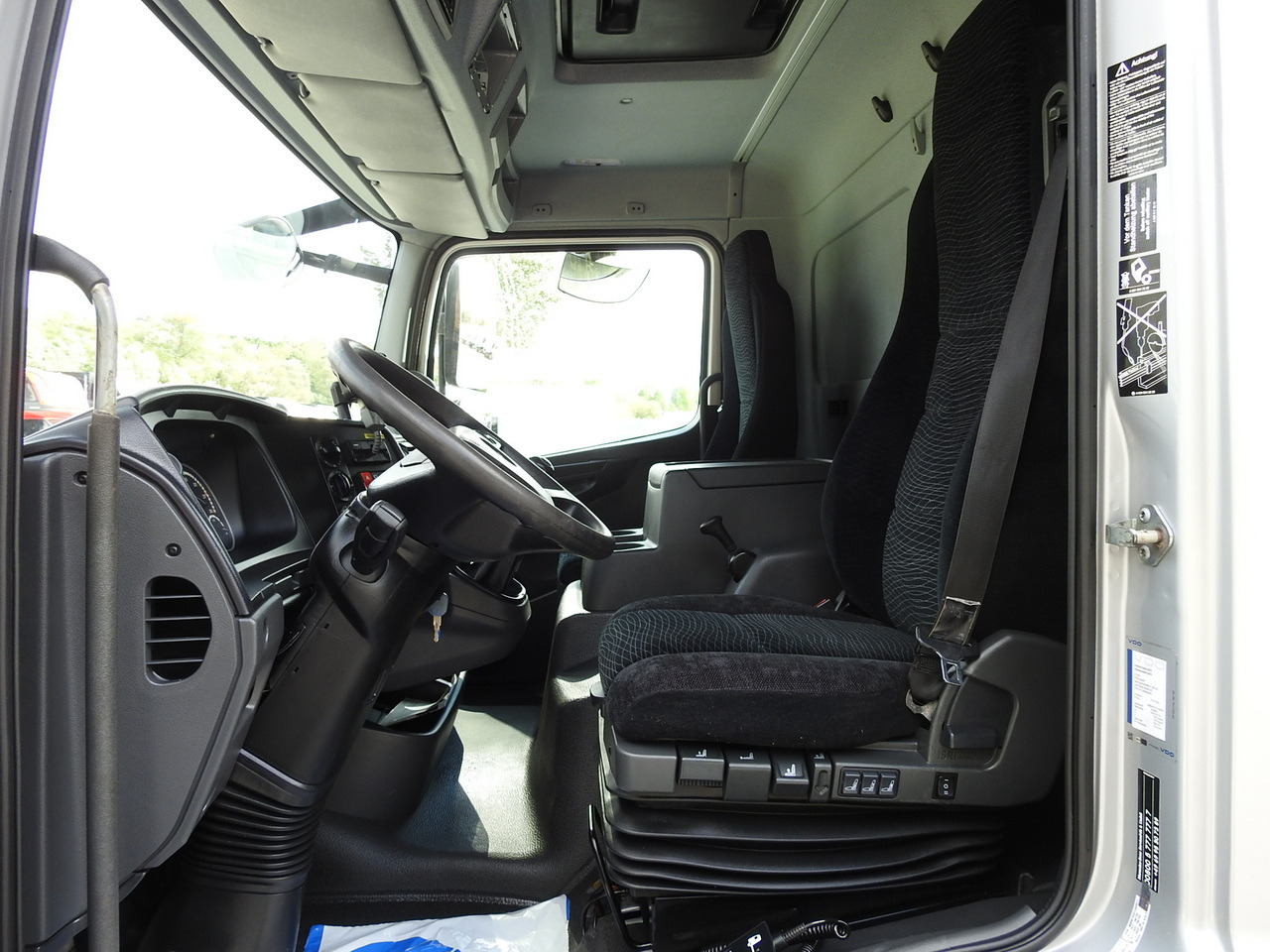 Van dengan terpal samping MERCEDES ATEGO 1221 TARPAULIN LIFT 16 PALLETS WEBASTO AIR CONDITIONING PNEUMATICS TWIN WHEELS  230HP: gambar 38