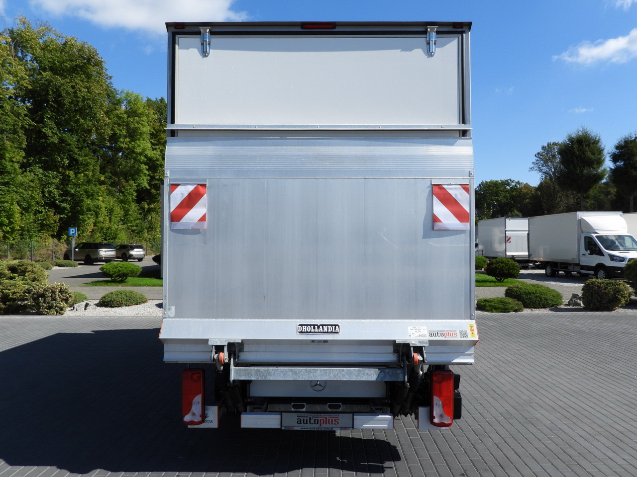 Van box MERCEDES SPRINTER 315 BOX LIFT 8 PALLETS AIR CONDITIONING  150HP: gambar 10
