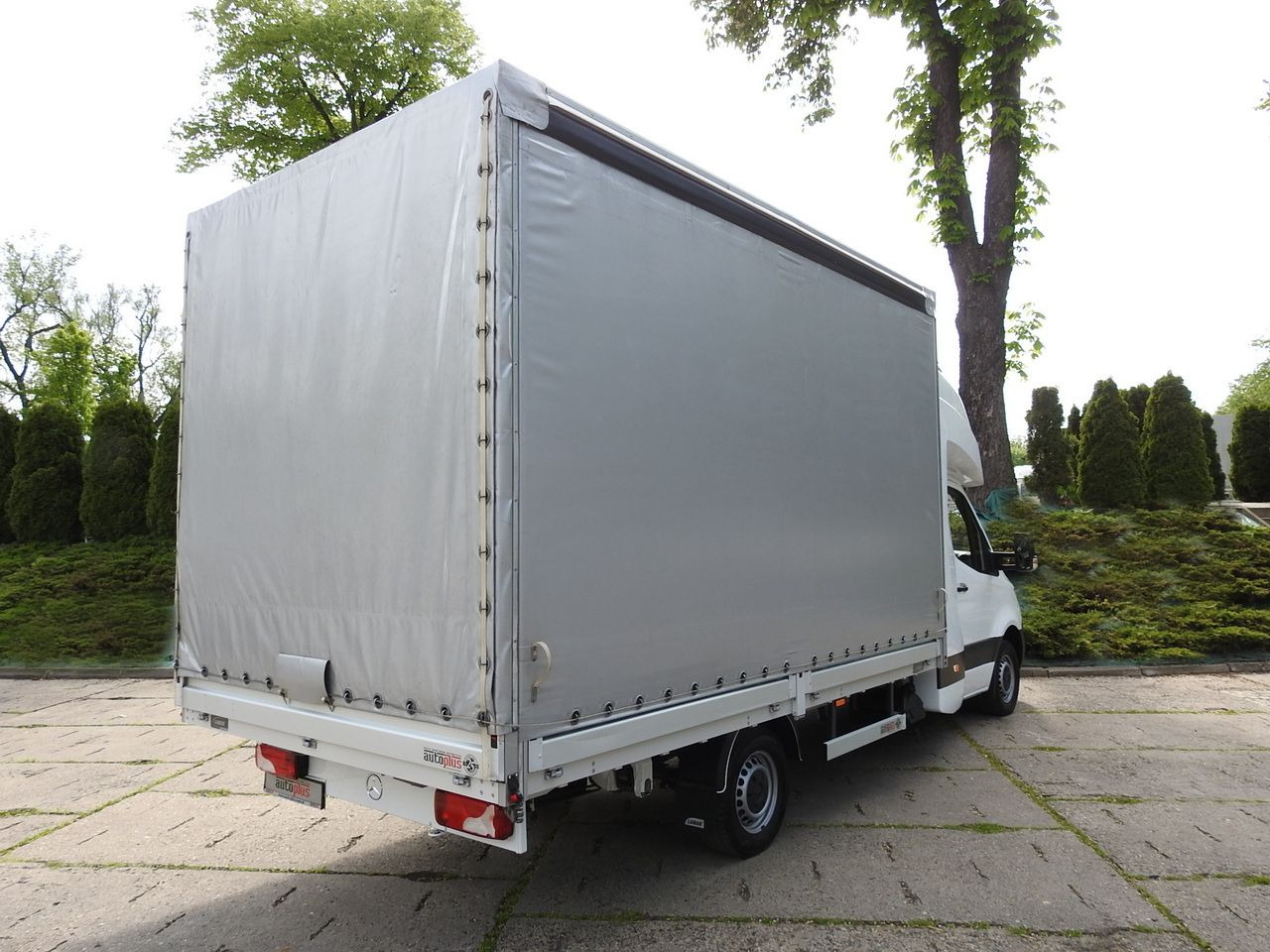 MERCEDES SPRINTER 316 TARPAULIN 10 PALLETS WEBASTO CRUISE CONTROL AIR CONDITIONING 165HP - Van dengan terpal samping: gambar 3 MERCEDES SPRINTER 316 TARPAULIN 10 PALLETS WEBASTO CRUISE CONTROL AIR CONDITIONING 165HP - Van dengan terpal samping: gambar 3