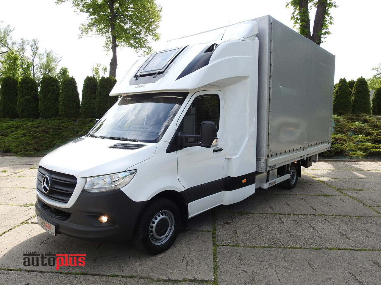 MERCEDES SPRINTER 316 TARPAULIN 10 PALLETS WEBASTO CRUISE CONTROL AIR CONDITIONING 165HP - Van dengan terpal samping: gambar 1 MERCEDES SPRINTER 316 TARPAULIN 10 PALLETS WEBASTO CRUISE CONTROL AIR CONDITIONING 165HP - Van dengan terpal samping: gambar 1