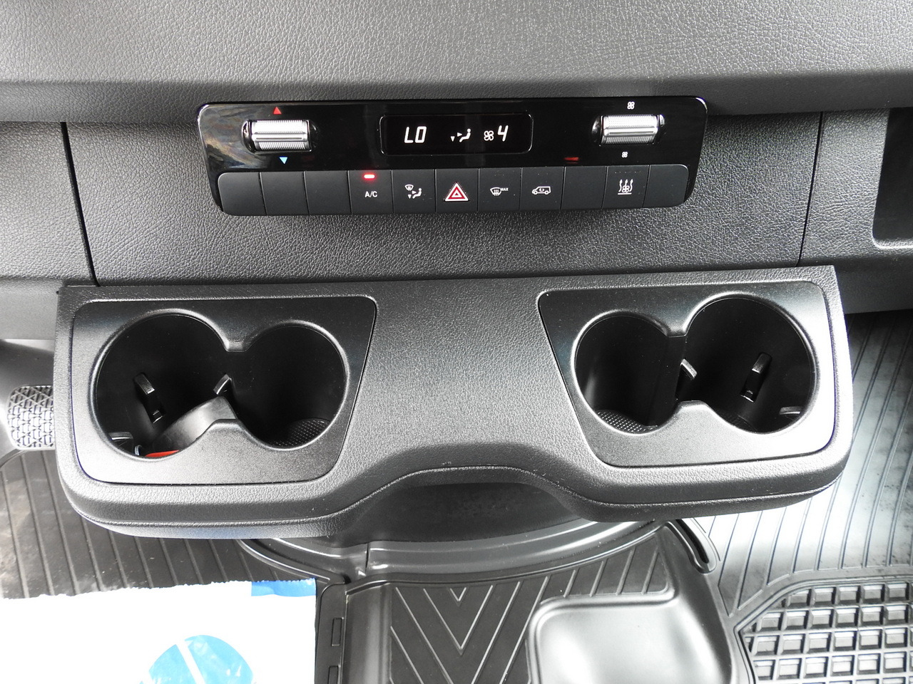 Van panel MERCEDES SPRINTER BOX DELIVERY VAN 5 SEATS CRUISE CONTROL NAVIGATION AIR CONDITIONING AUTOMATIC TRANSMISSION   160HP: gambar 35