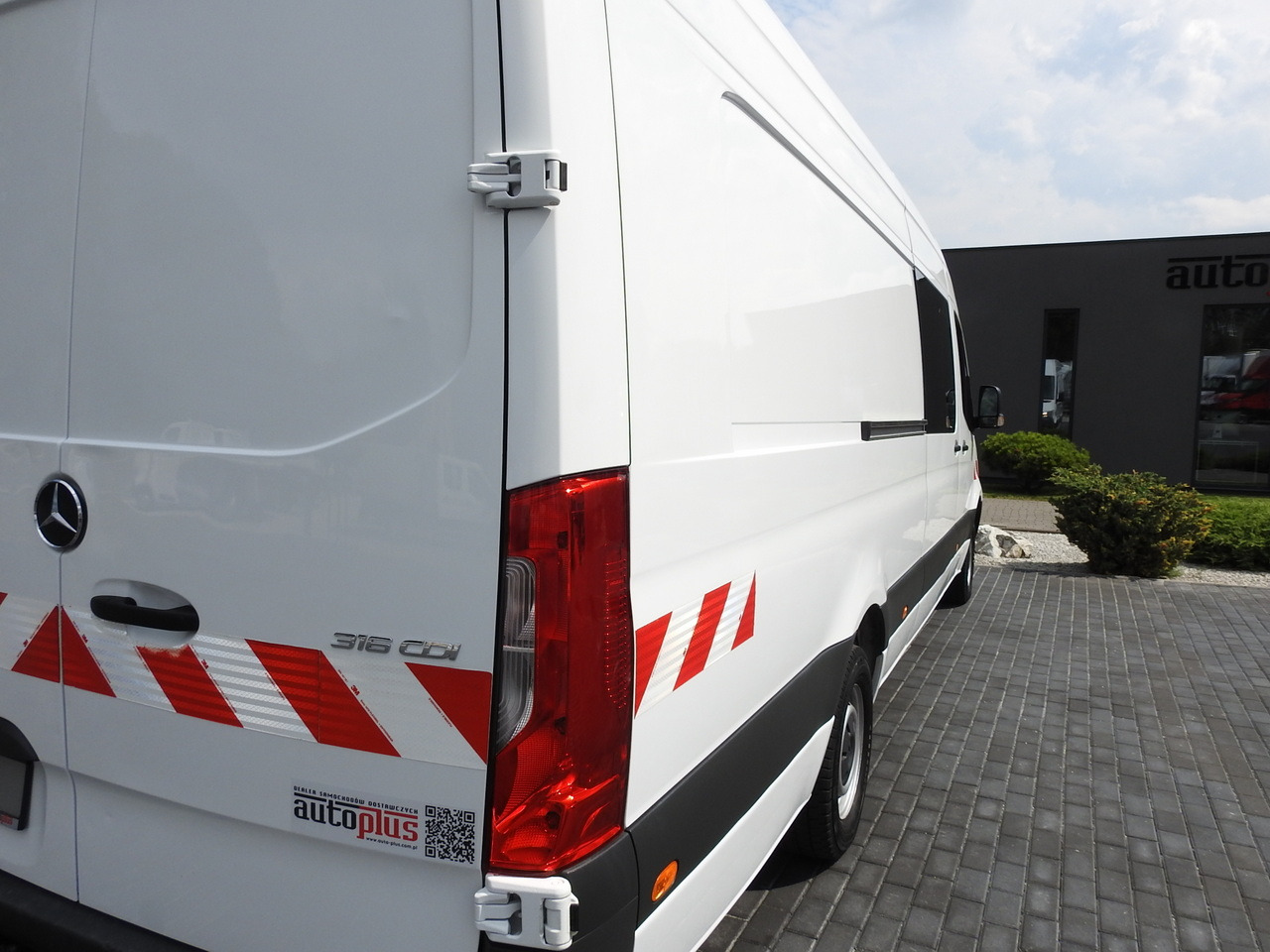 Van panel MERCEDES SPRINTER BOX DELIVERY VAN 5 SEATS CRUISE CONTROL NAVIGATION AIR CONDITIONING AUTOMATIC TRANSMISSION   160HP: gambar 17