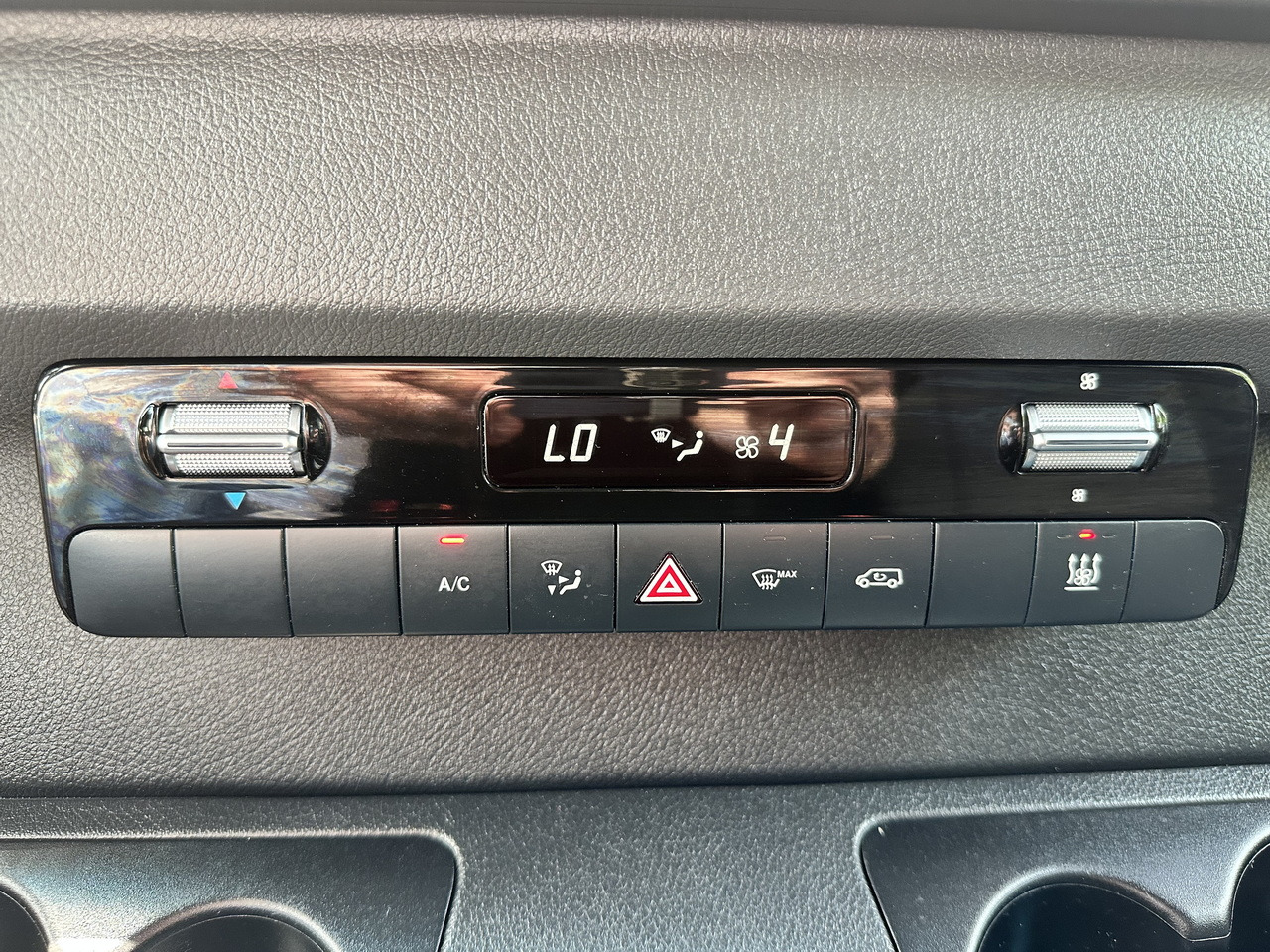 Van panel MERCEDES SPRINTER BOX DELIVERY VAN 5 SEATS CRUISE CONTROL NAVIGATION AIR CONDITIONING AUTOMATIC TRANSMISSION   160HP: gambar 36