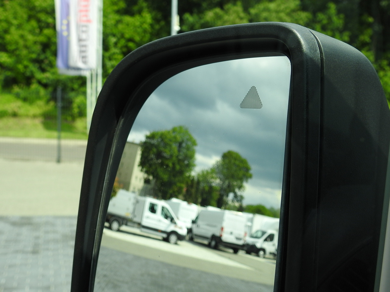 Van panel MERCEDES SPRINTER BOX DELIVERY VAN 5 SEATS CRUISE CONTROL NAVIGATION AIR CONDITIONING AUTOMATIC TRANSMISSION   160HP: gambar 20